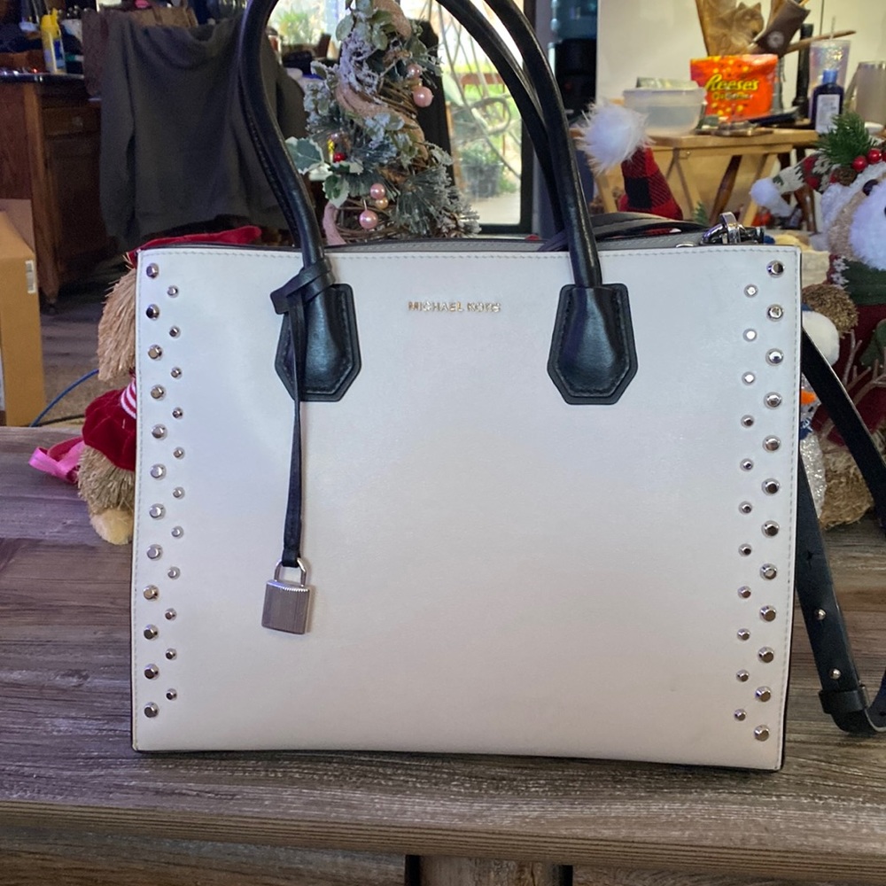 Michael Kors Satchel Carryall Handbag